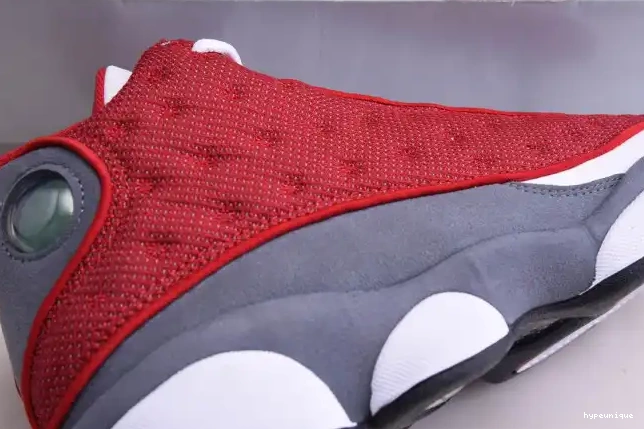 HYPE Grey Gym Flint Air Retro Jordan Red 13 414571-600 0522